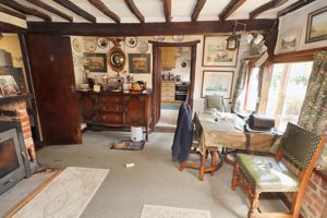 THORRINGTON ROAD- click for photo gallery
